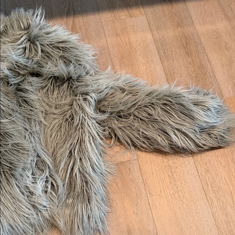 Fabulous Furs Shaggy Faux Fur Jacket in Gray - Picture 3 of 7